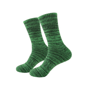 Peak Performance Light Bamboo Socks